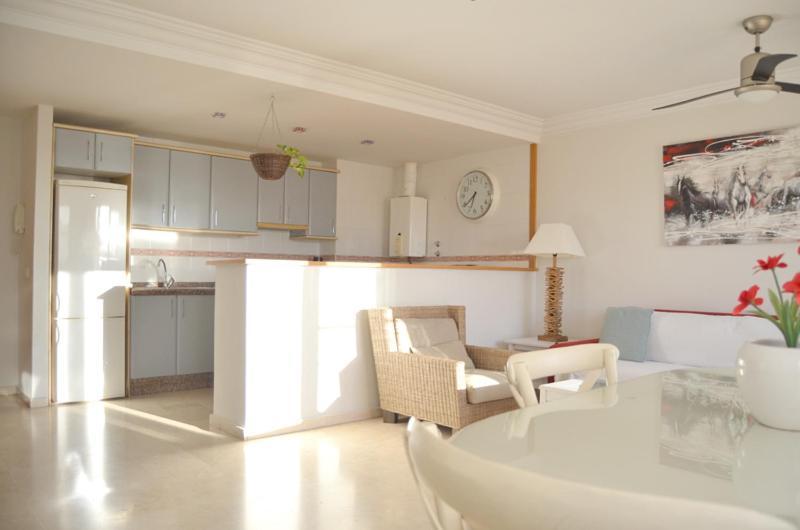 Terrasol Baviera Golf Apartamento Caleta De Velez Exterior foto